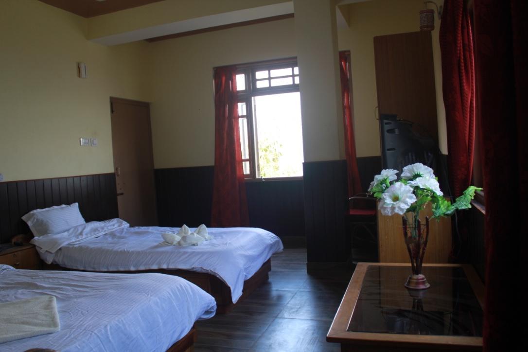 The Ace Pine Valley Hotel Pelling Buitenkant foto